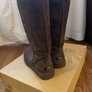 UGG Classic Tall Boots Size 8
